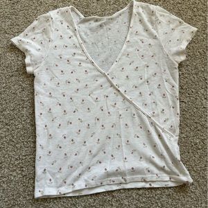 American Eagle White Floral Shirt